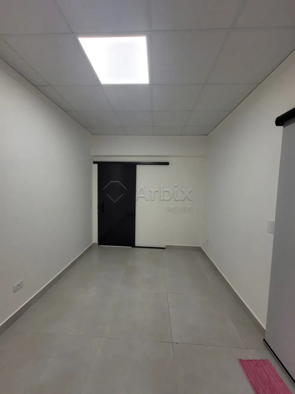 Alugar Comercial / Sala Comercial em Condom&iacute;nio em Santa B&aacute;rbara D`Oeste R$ 1.167,55 - Foto 1